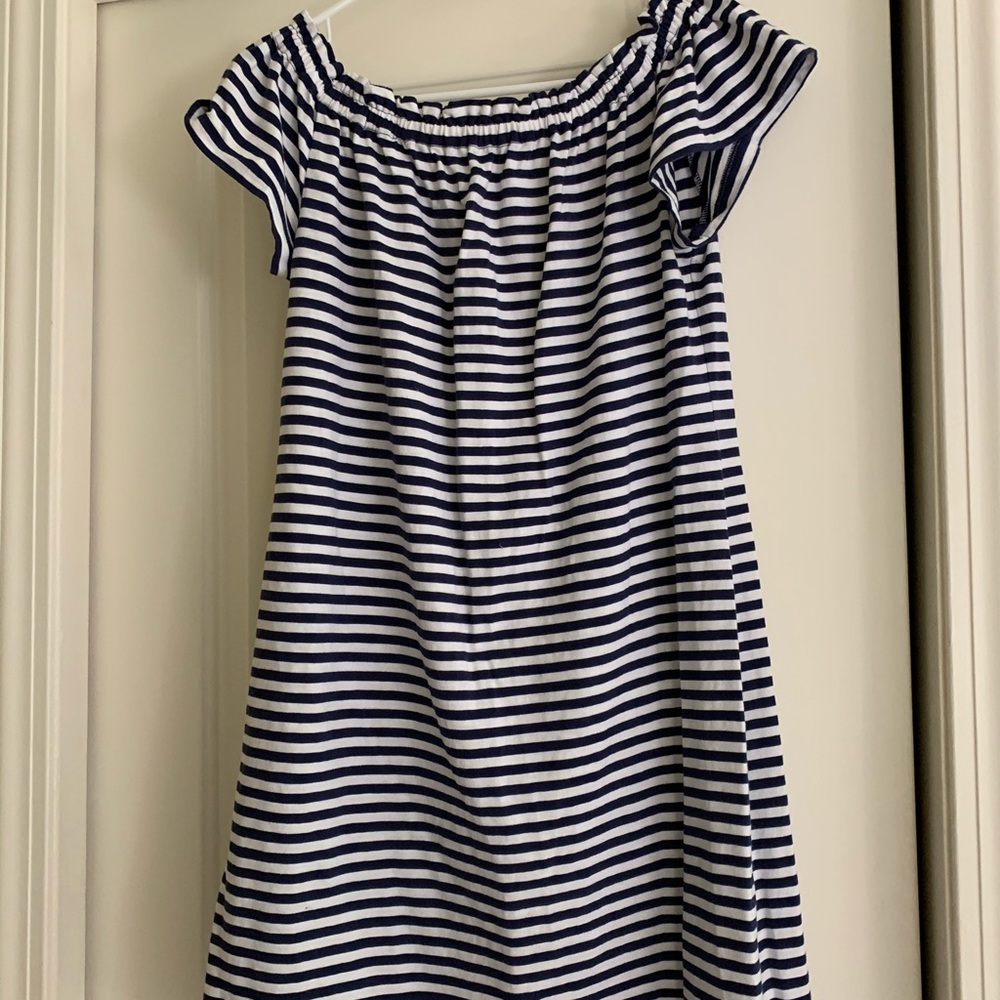 Vineyard vines dress